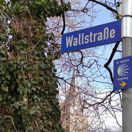 Quedlinburg Ferienwohnungen Appartamento *